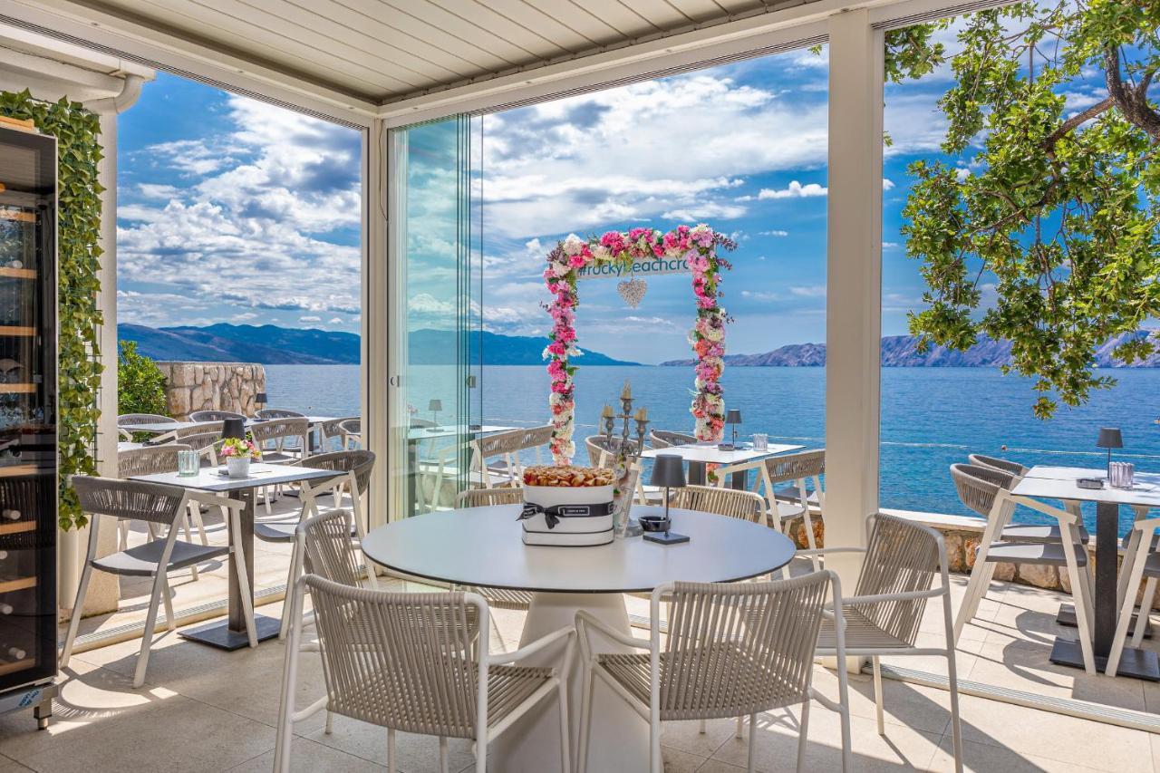 Sea La Vie Rooms 诺维·维诺多尔斯基 外观 照片